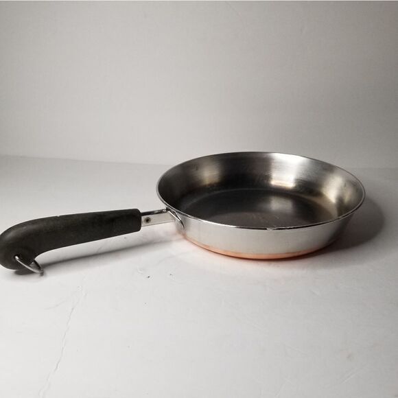 Revere ware frying pan 9 in Clinton Illinois USA copper bottom - Picture 1 of 4
